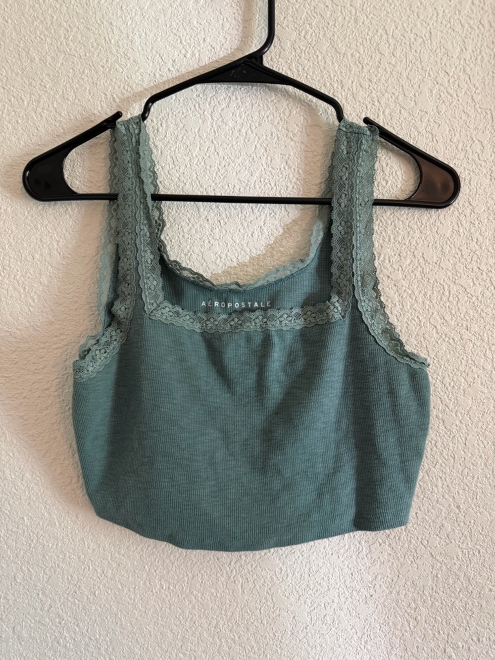 Aeropostale Ribbed Lace-Trim Tank Top in Sage